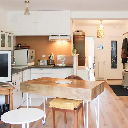 Apartmán 2 Bedrooms With Beautiful Garden Paříž